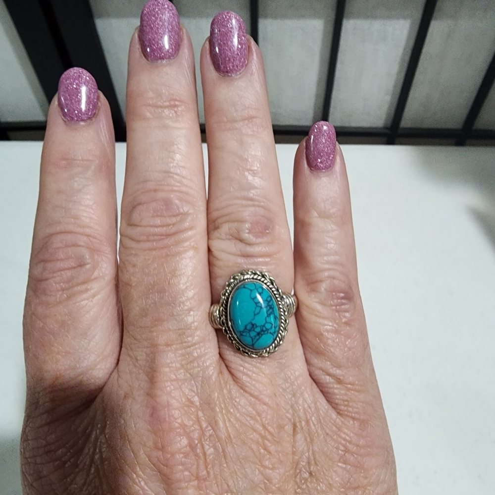 Chuvora Vintage band with Turquois stone.